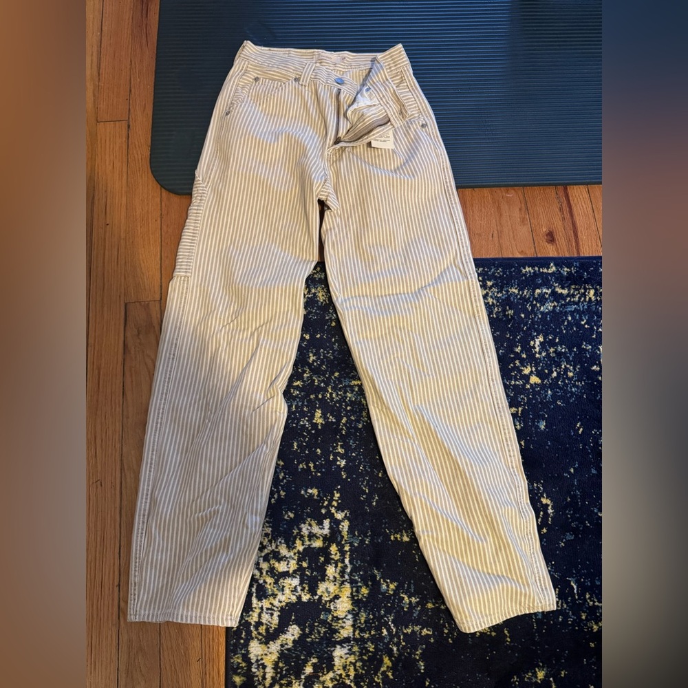 Levi’s Dad Utility Pants size 24